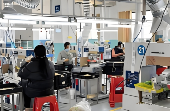 灯具自动化组装生产线设备，如何选择自动化公司